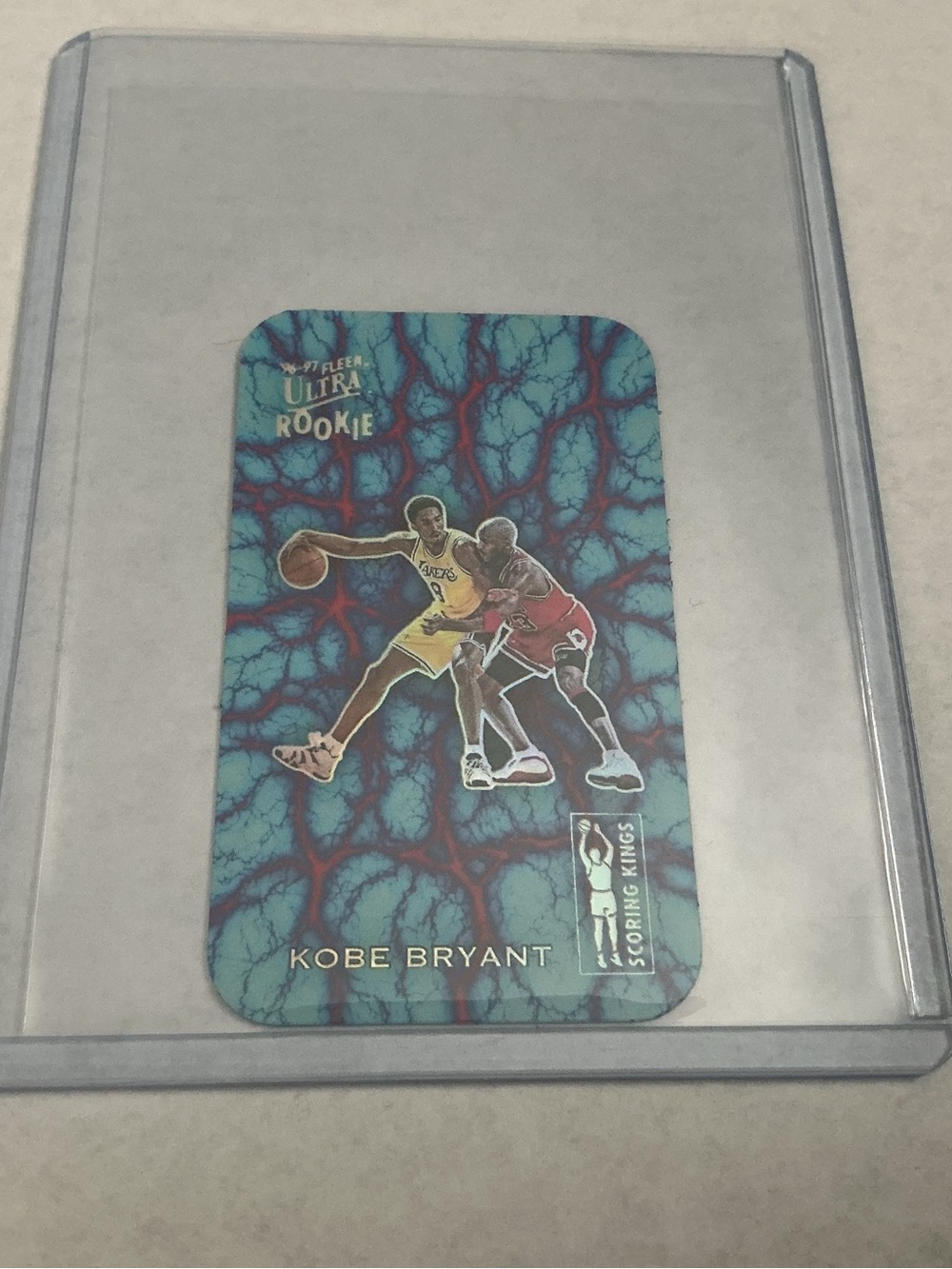 1996 FLEER ULTRA SCORING KINGS KOBE MICHAEL JORDAN Blue REFRACTOR Rookie CARD - Picture 2 of 3